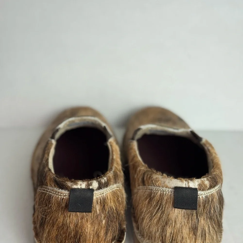 UWEZO Brown Cowhide Slip-On Shoes Size 9.5
